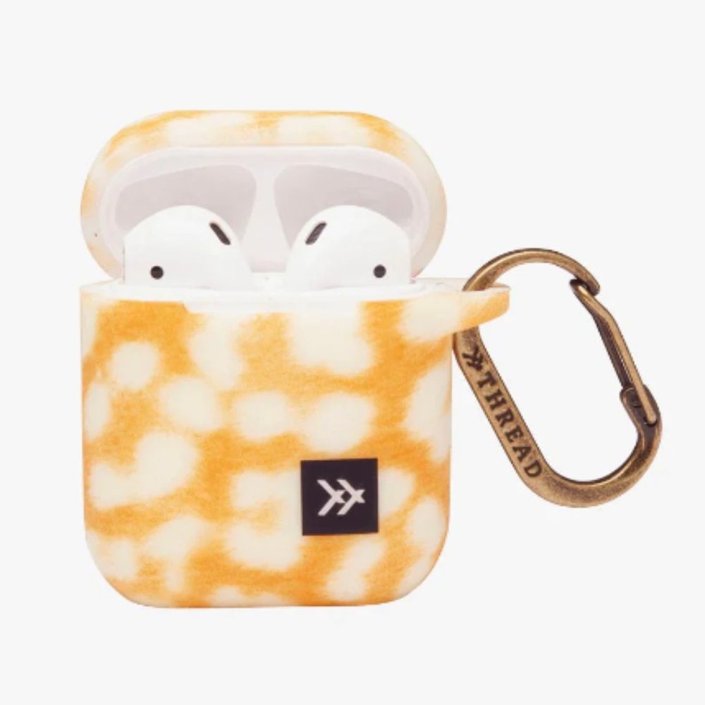 Thread Wallets - Reese Airpods Case